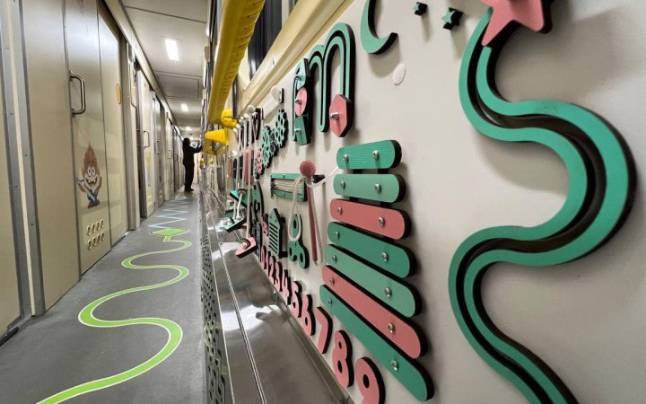 Укрзалізниця запускає шість нових дитячих вагонів