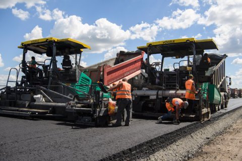 "Укравтодор" отремонтировал вдвое больше дорог в 2017 году