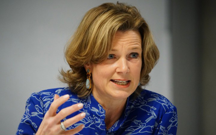 Євродепутати закликають звільнити координаторку ЄК з антисемітизму через коментарі про Газу