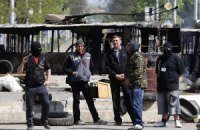 Лідери сепаратистів утримують бойовиків у лавах погрозами, - штаб АТО