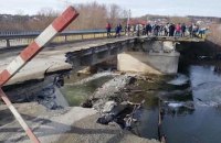 В Тернопольской области обвалился мост через Серет