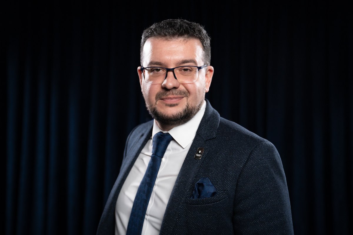 Олександр Алфьоров