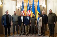 Зеленский встретился с делегацией американских сенаторов