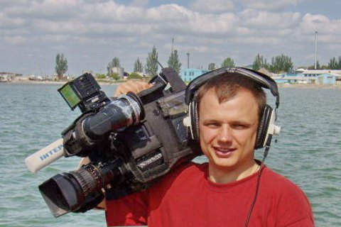 Херсонському блогеру Стремоусову, який інсценував допит "українського активіста", оголосили  підозру в держзраді