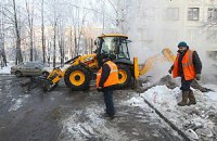 ​"Киеватодор" обещает залатать ямы на дорогах до мая