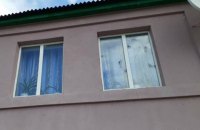 Окупанти з гранатометів обстріляли житлові будинки Трьохізбенки
