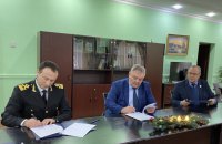 ВАКС вирішив конфіскувати активи на понад 8,5 млн грн, які належать подружжю митників та їхньому сину