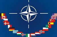 Коалиция обязалась до конца года закрепить курс на НАТО 