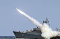 Росія вивела три надводних ракетоносії у Чорному морі