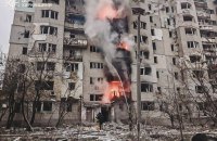 На Харківщині росіяни атакували житлові будинки та навчальний заклад