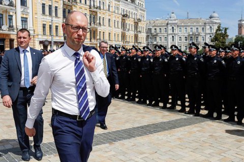 Яценюк объявил о начале конкурсного набора в руководство национальной полиции