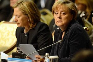 ​Меркель: Греция должна остаться в еврозоне