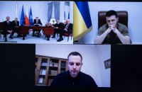 Зеленський провів відеоконференцію з Дудою: говорили про біженців, українську енергосистему і потребу в літаках та ППО