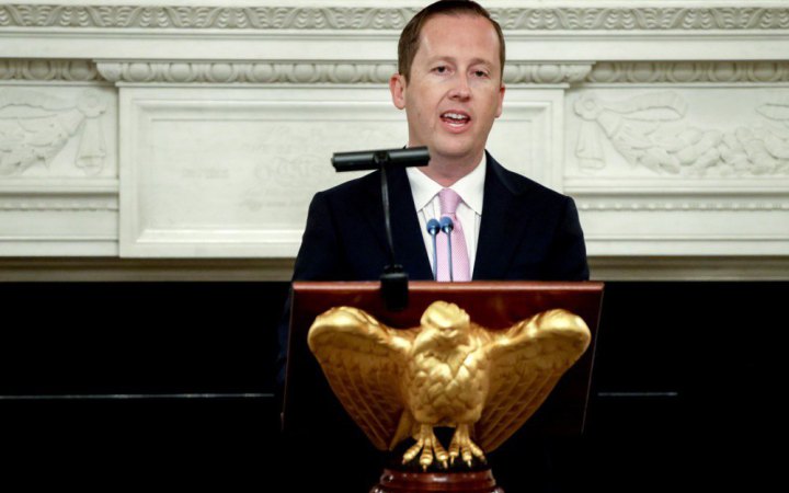 BBC: Трамп призначає директора кадрового відділу Білого дому послом США в Індії