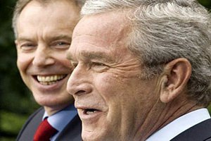 Буша и Блэра признали виновными в "преступлениях против мира"