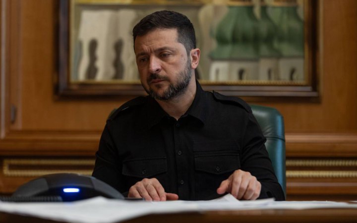 Зеленський обговорив із президенткою Єврокомісії підтримку українських дітей та посилення тиску на РФ 