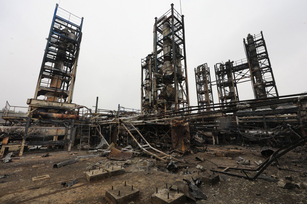 Наслідки атаки російського ударного безпілотника на об'єкт інфраструктури в Мерефі, Харківська обл.,18 березня 2025 р.