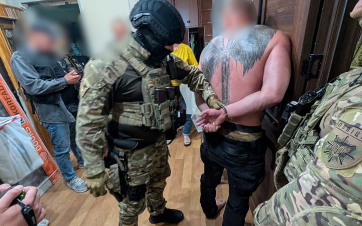 Поліція повідомила про перекриття десятків каналів нелегального виїзду за кордон  