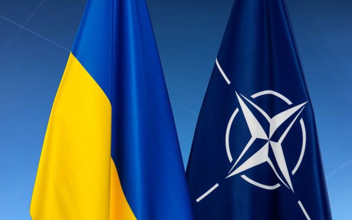 Гарантії безпеки від союзників можуть стати мостом до повноправного членства України в НАТО, - Єрмак і Расмуссен