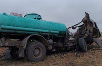 На Харківщині водій бензовоза підірвався на вибуховому пристрої