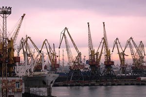 В Одесском порту началось электронное декларирование товаров