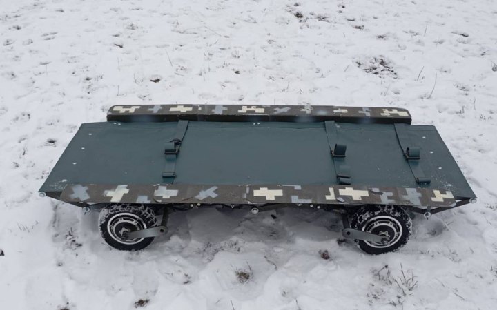 Українські інженери розробили дистанційно керовану платформу для евакуації військових