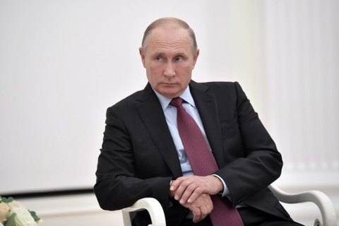 Путін заявив, що Севастополь «юридично завжди був у складі Росії»