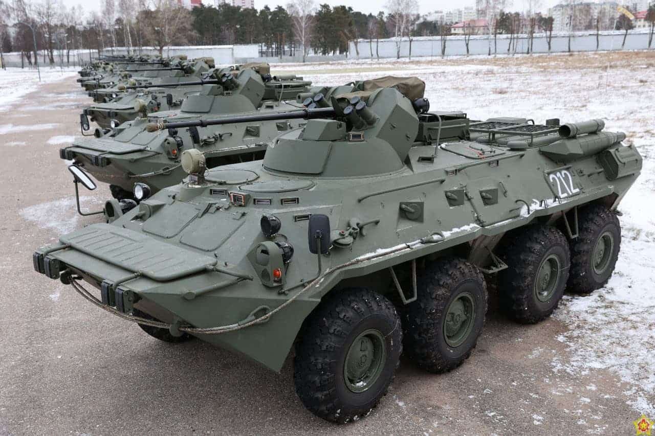 Передані БТР-82А ЗС Білорусі