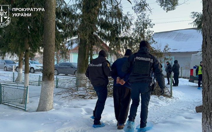 ​На Рівненщині в СІЗО помер 72-річний підозрюваний у вбивстві пʼятьох переселенців
