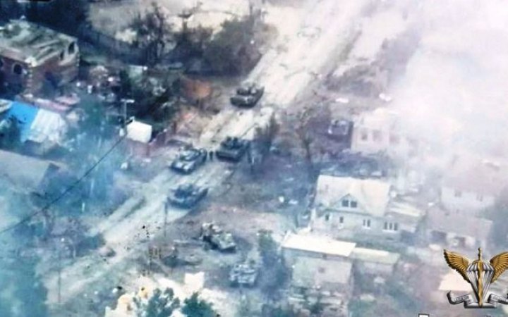 На Донеччині ЗСУ знищили два танки, транспортер та більше 10 російських окупантів