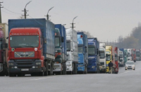 Бездозвільний проїзд для гуманітарних вантажів в Україну запровадили вже 14 країн