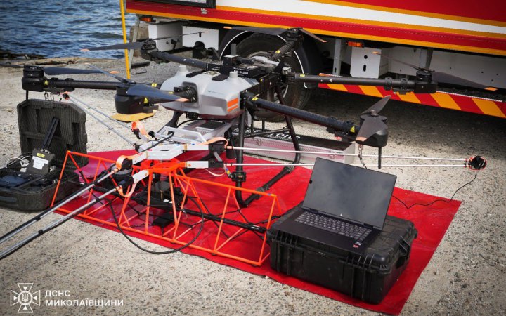 ПРООН передала ДСНС систему аеророзвідки Mines Eye