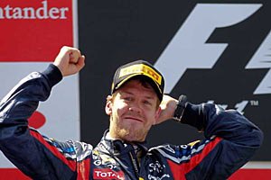 Феттель второй раз подряд стал чемпионом мира Формулы-1