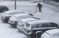 Завтра в Киеве обещают небольшой снег, до +1 градуса