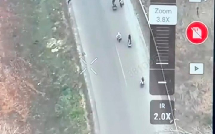 Шістьох людей і собаку евакуювали з Куп’янська в ході складної операції