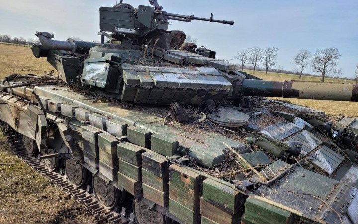 Россия отводит войска от Харькова, вывозит технику и имущество из Беларуси – Генштаб