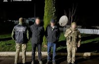 Прикордонники затримали двох чоловіків, які планували втекти з України через Тису