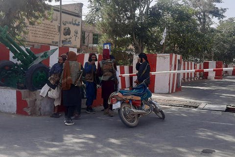 Талібан захопив адміністративні центри ще п'яти провінцій Афганістану, дійшовши до Пулі-Алам за 50 км від Кабула