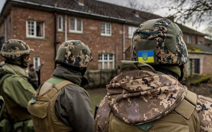 Ще 230 військових з Нідерландів тренуватимуть українців у Німеччині