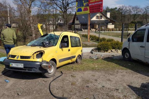 Во Львовской области в ДТП с микроавтобусом и легковушкой погибли три человека