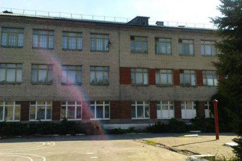 Боевики устроили казарму в школе в оккупированной Макеевке 