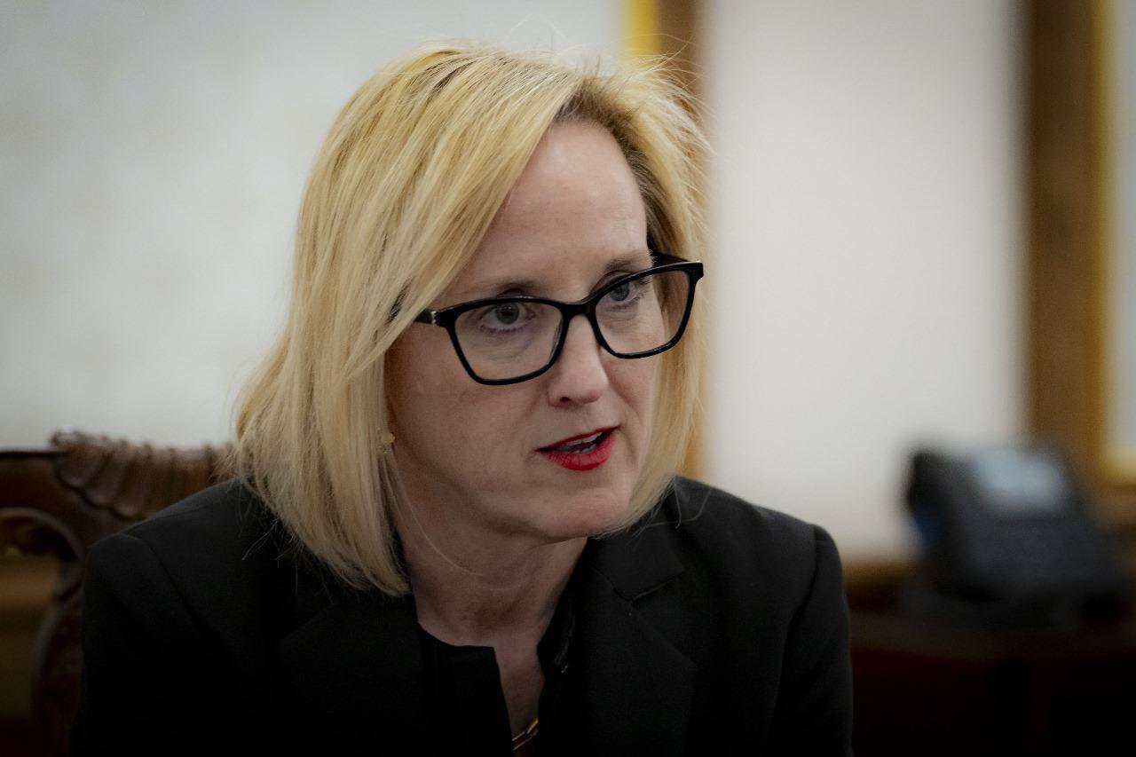 Джулі Девіс