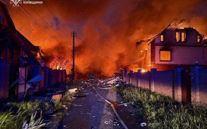 Унаслідок нічної масованої атаки РФ загинули 12 людей, ще понад 60 постраждали, — Клименко