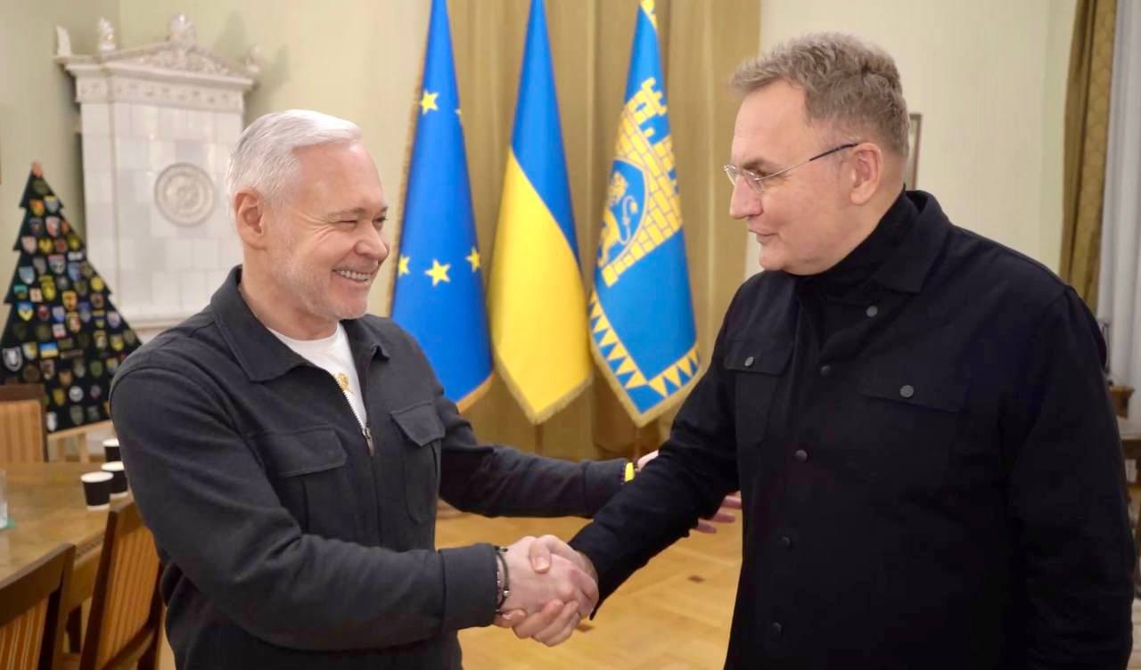 Міські голови Харкова і Львова Ігор Терехов і Андрій Садовий
