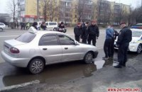 Київський патрульний попався на їзді п'яним за кермом таксі в Житомирі