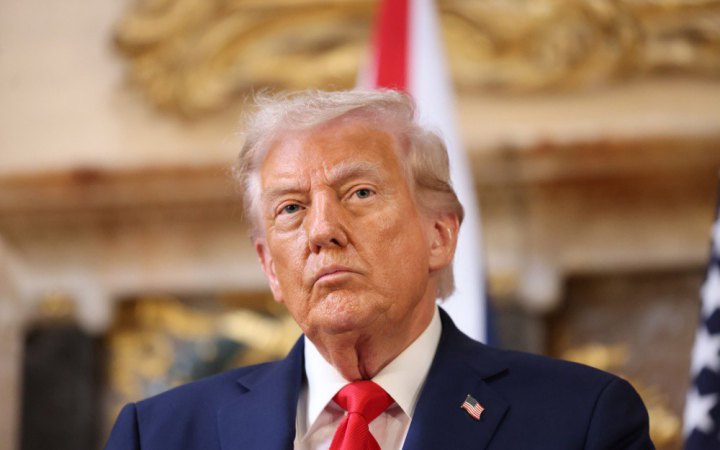 Трамп запроваджує додатковий тариф у 100% на товари з Китаю