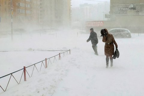ГосЧС предупреждает о сильном снегопаде и метели 13 ноября