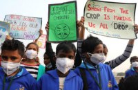 В столице Индии из-за смога объявлена чрезвычайная ситуация