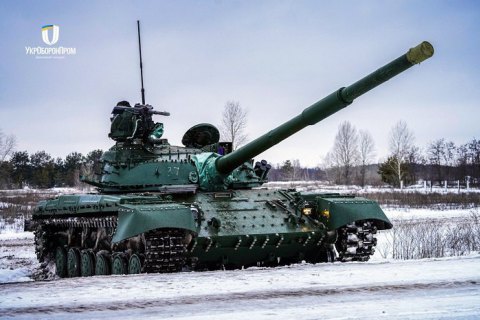 ХБТЗ випробовує модернізований танк Т-64БВ зразка 2022 року