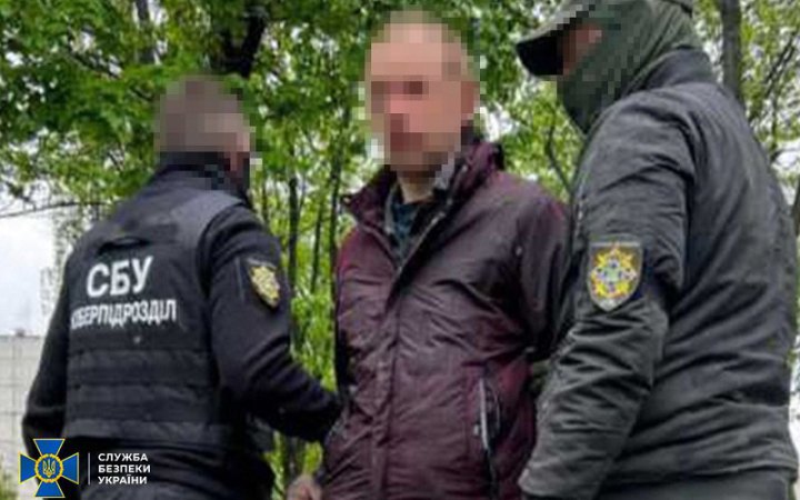 СБУ затримала двох агентів ФСБ, які готували удари по Україні напередодні Великодня